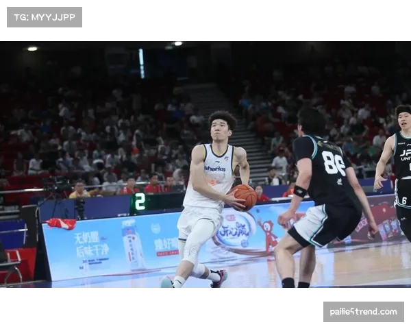 偰李永炜腰伤恢复跟队，上海轮换深度得到保障